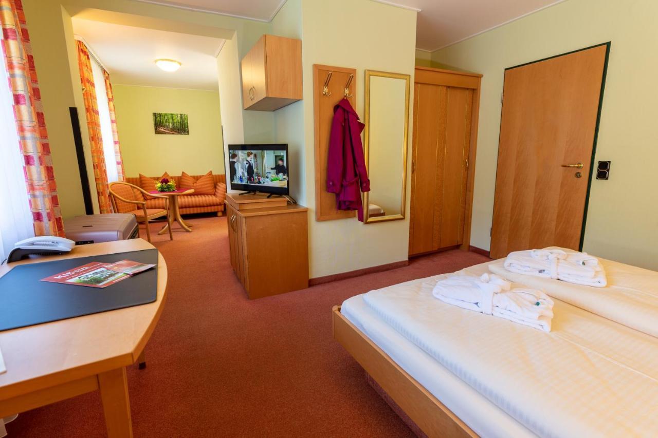 Kishotel Am Kurpark Bad Soden-Salmünster Eksteriør bilde