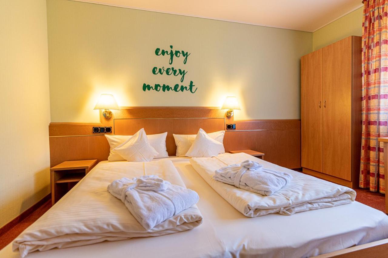 Kishotel Am Kurpark Bad Soden-Salmünster Eksteriør bilde